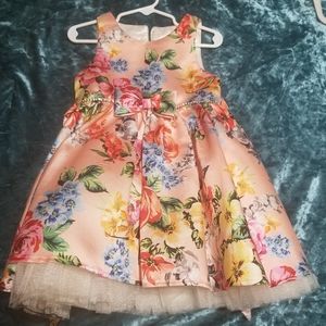 SIZE 4T Little girls dress